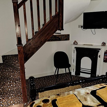 Willow'S Cottage Edwinstowe Buitenkant foto